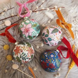 For the grown ups! Festive Bauble Painting @ Bread & Butter, Chester