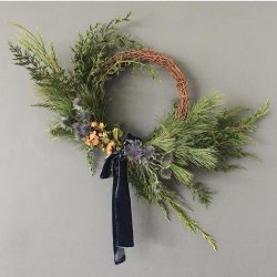 CONTEMPORARY FESTIVE WREATH MAKING at The Old Stores Studio 7-9 FRI 27 NOV 2026 £45pp