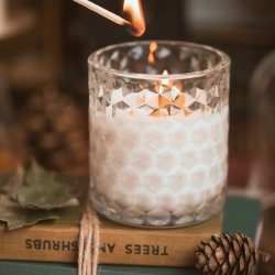Luxury Christmas Candle Making Workshop. Elton
