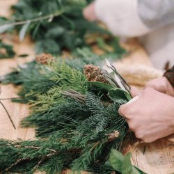 Festive wreath making with herbs