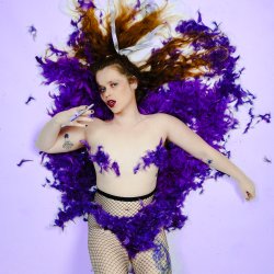 GEORGIA POLLY-TAYLOR: VERY HOT. VERY MESSY.