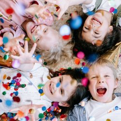 Online Fostering Information Event