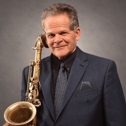 Paul Vornhagen Quartet - Swingin' Into Christmas