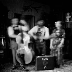 Hillfolk Noir w/ Walsy & the Riverdogs