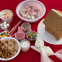 Gingerbread House Decorating in the Holiday Greenhouse