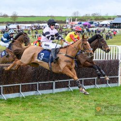 Horse racing at Garthorpe in Leicestershire