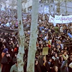 Between Revolutions / Între Revoluții (Vlad Petri, 2023)