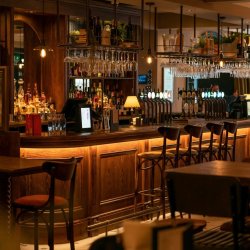 Breakfast networking – October
