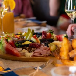 Wave Food Winter Brunch & Kegel-Cup
