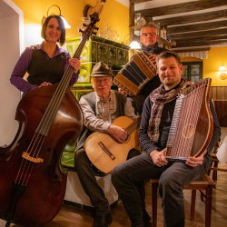 Hutzenabend mit Is Barggeschrei