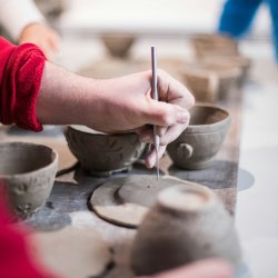 Exploring ceramics  - October 4 week Pottery course with Poppy Davis