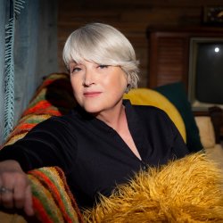 Society Hall Welcomes Back Famed #1 Nashville Singer-songwriter Kim Richey!