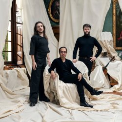 Linos Piano Trio