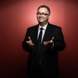 Mentalist and Magician Brian Curry