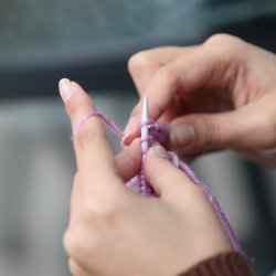 Hands knitting