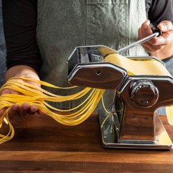 SINGLES! - Scratch Pasta & Classical Sauces