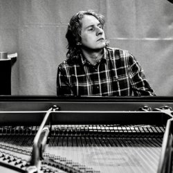 Scott's Jazz Club Autumn Jazz Weekend: Sunday Morning Piano with Scott Flanigan