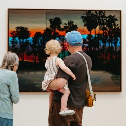 Hulda Guzmán: Free Family Highlight Tour