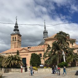 LA VILLA REAL DE NAVALCARNERO: Tierra de vinos