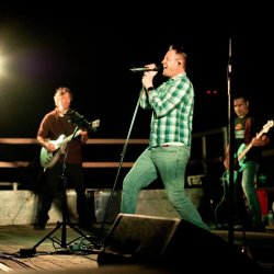 The Alt Rocks - Upstairs on the Main Stage