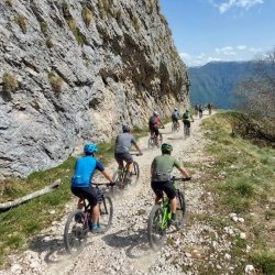 09.00 E-MTB TOUR -  Lago Di Pra Della Stua e Bocca di Navene con vista sul Lago di Garda in autonomia