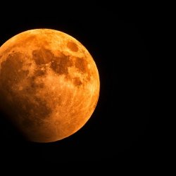Lunar Retreats