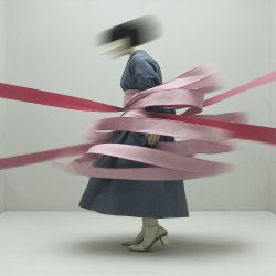 IN BETWEEN  /// HAN YUKA-ZURI /// INTENSIVE  PARTIAL SUSPENSION LAB 3 ///