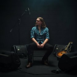 Logan Samford at The Far Out Lounge