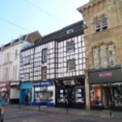 The Fleece Hotel and Undercroft 