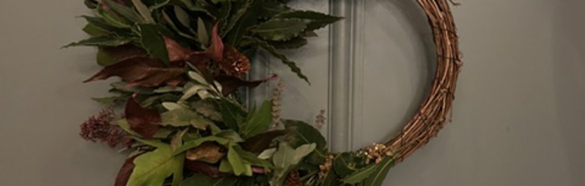 Christmas Wreath Making Workshop – Wanstead, East London (Mulled Wine Included)