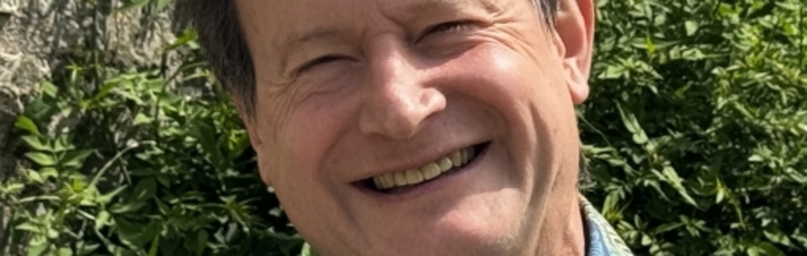 Bruce Hood with Andrew Kelly: The Science of Happiness: How your mind makes sense of the world