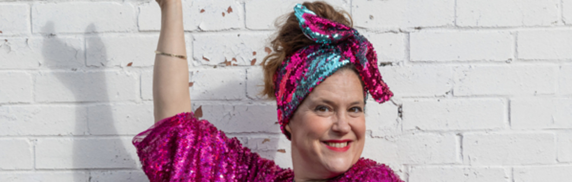 CREATIVE HUB FOR GROWN UPS Sparkly Hair Wrap Workshop