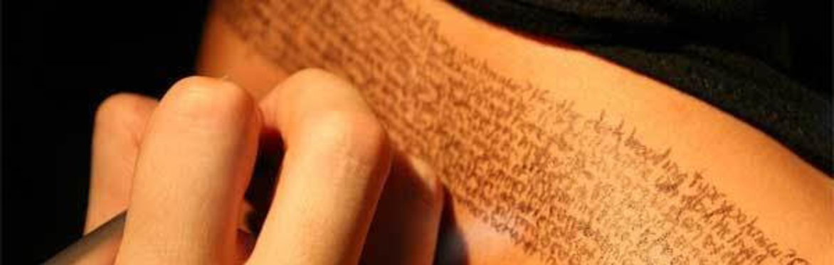 *WRITING FROM THE BODY*- a 12-week embodied writing programme with Eva Weaver, Author & Coach