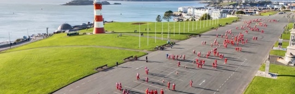 Plymouth Santa Fun Run 2025