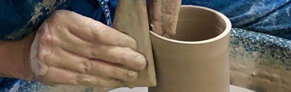 Throwing on the Wheel, all levels, with Schneider - 5-week course for adults