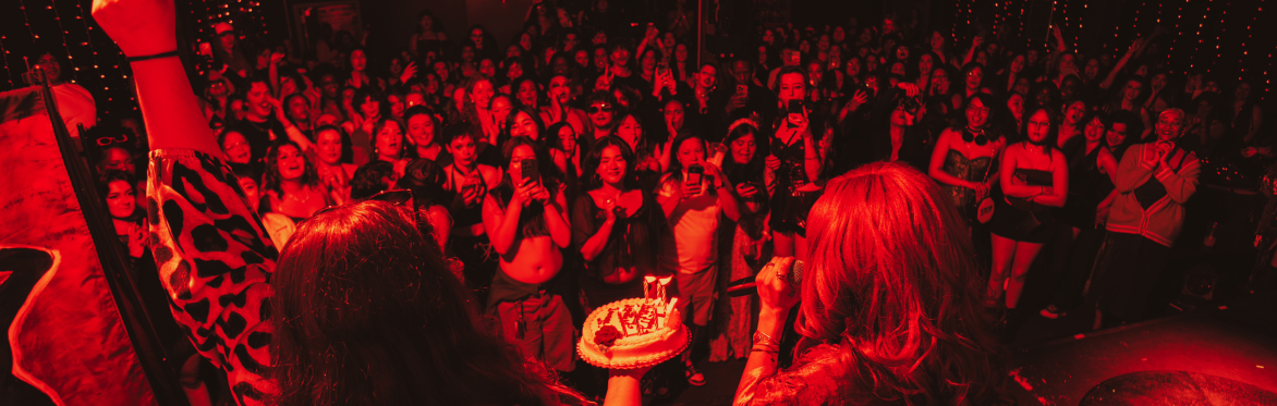 LIPSTICK LOUNGE: VILLAIN ERA