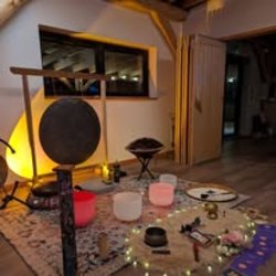 Poole Farm Bircham Eco Lodge Sound Bath- July