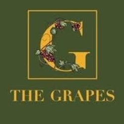 Cocktail Making Demonstration with The Grapes