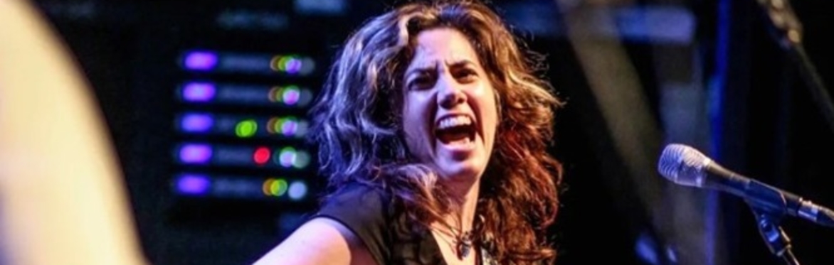 Cara Luft: A Versatile Folk Music Virtuoso