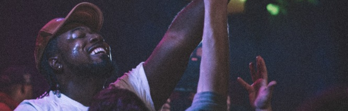 Mark Battles Live In London