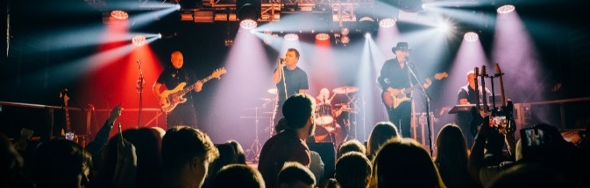 Just Jovi with support from Sunday Girl at the Carnegie Hall, Dunfermline