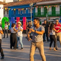Cali Salsa Class: Learn Authentic Salsa Caleña