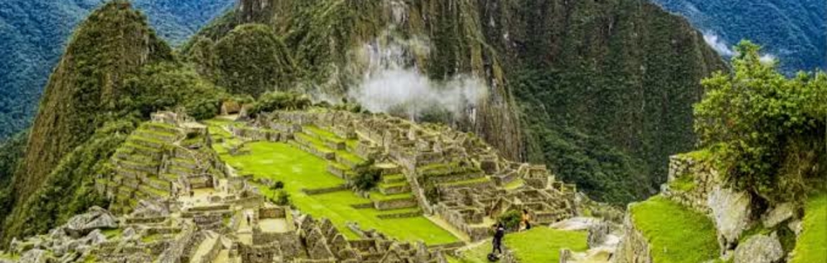 SACRED EARTH JOURNEY -  PERU, BOLIVIA 2027