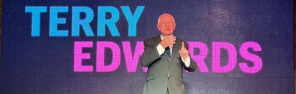 Terry Edwards at his show