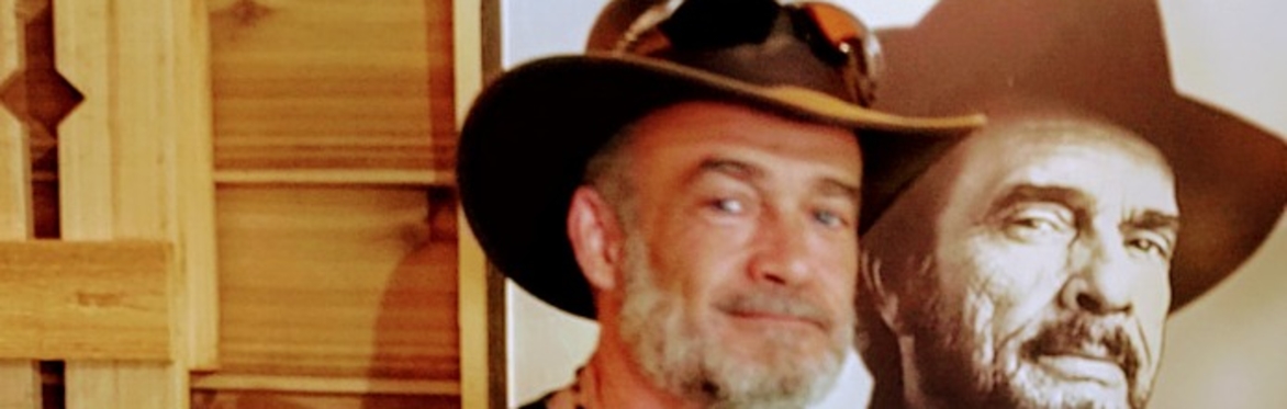 Scott Haggard / MERLE HAGGARD’S SON,  KEEPS HIS FATHER’S LEGACY ALIVE WITH ‘SILVER WINGS’