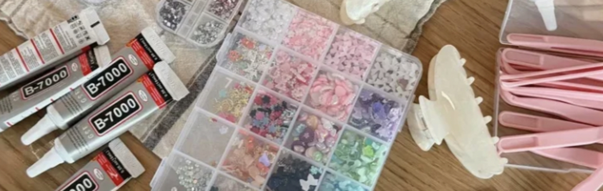 ACCESSORY BEDAZZLING