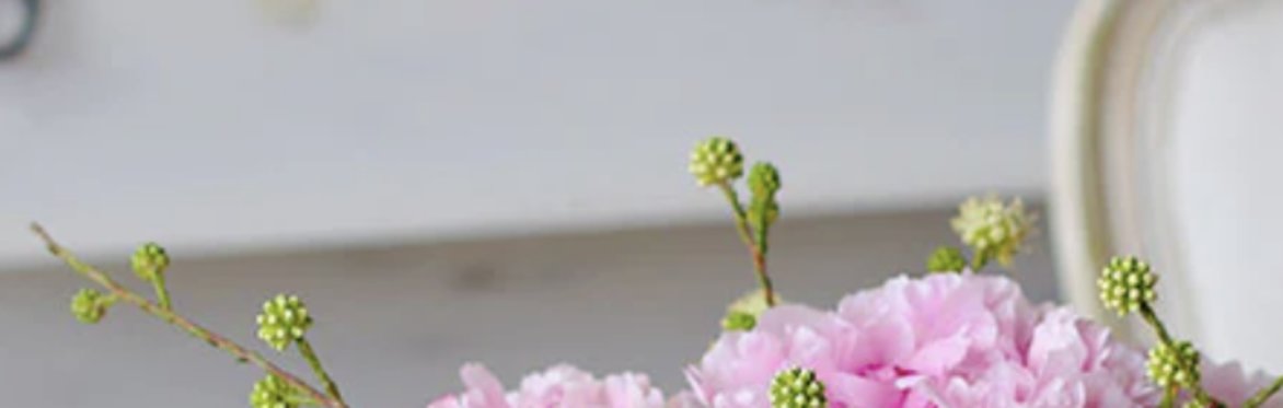 May 9 | Mother's Day Tea + Flower Workshop