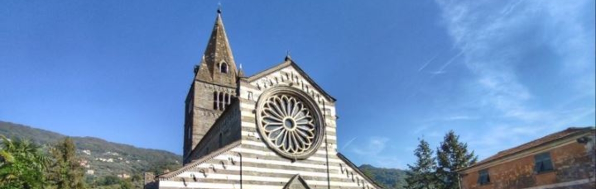VALFONTANABUONA - COGORNO - La basilica dei Fieschi restaurata, l'ardesia e il vino del borgo