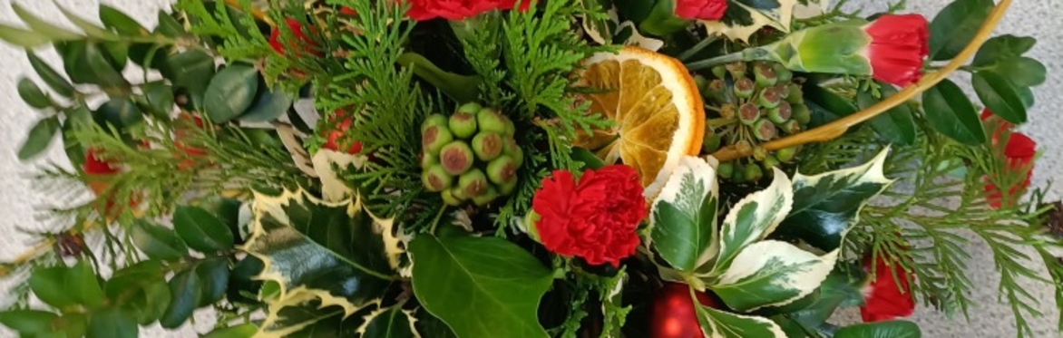 Christmas Door Decoration Workshop (MORNING)