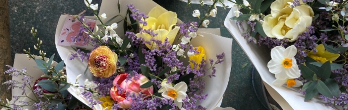Hand-Tied Bouquet Workshop 💐